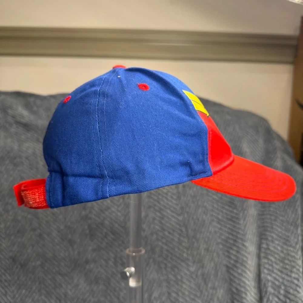 Captain America Snapback Hat New Era Marvel Comics Red White Blue Shield